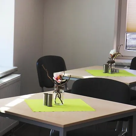 Am Ziegelwall 招待所 3*