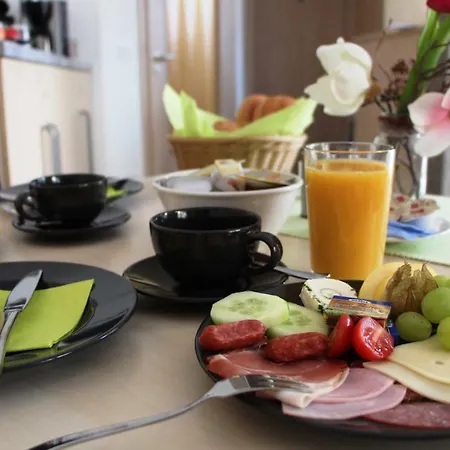 招待所 Am Ziegelwall